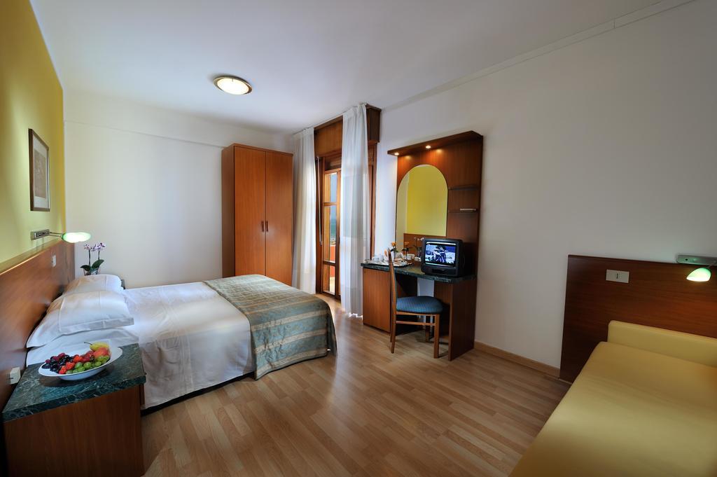 Hotel Bembo Bibione Luaran gambar